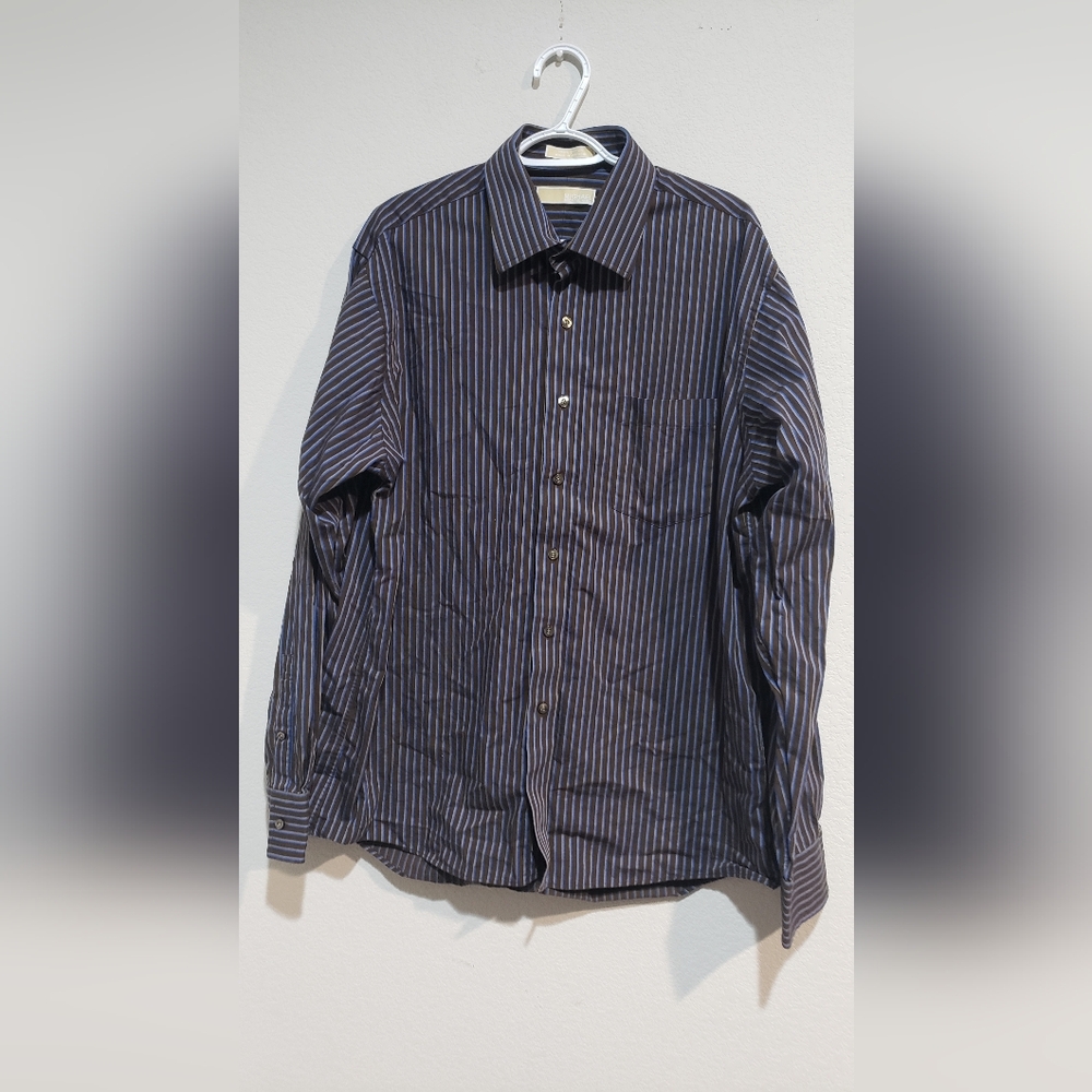 Michael Kors men's size 17 36/37 long sleeve blue striped button front shirt.